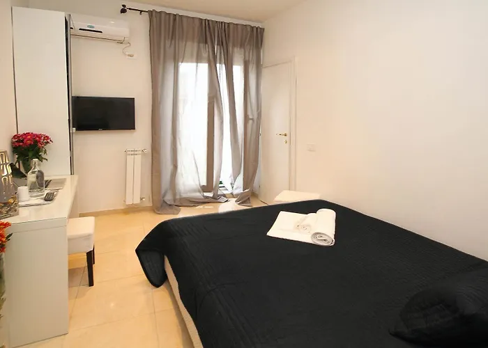 Key Center Guest house
